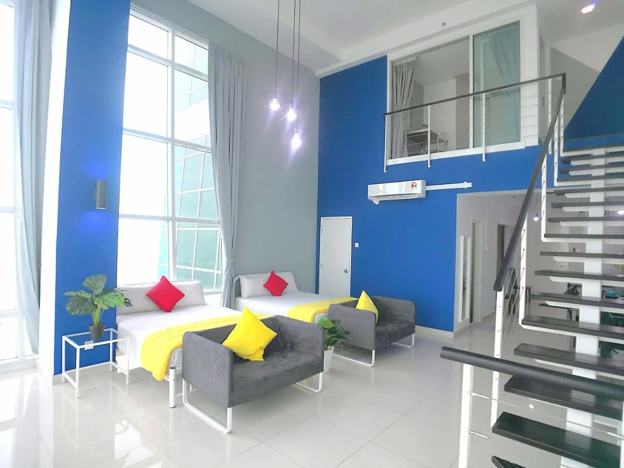 Georgetown Seaview Seafront Duplex Apartment George Town